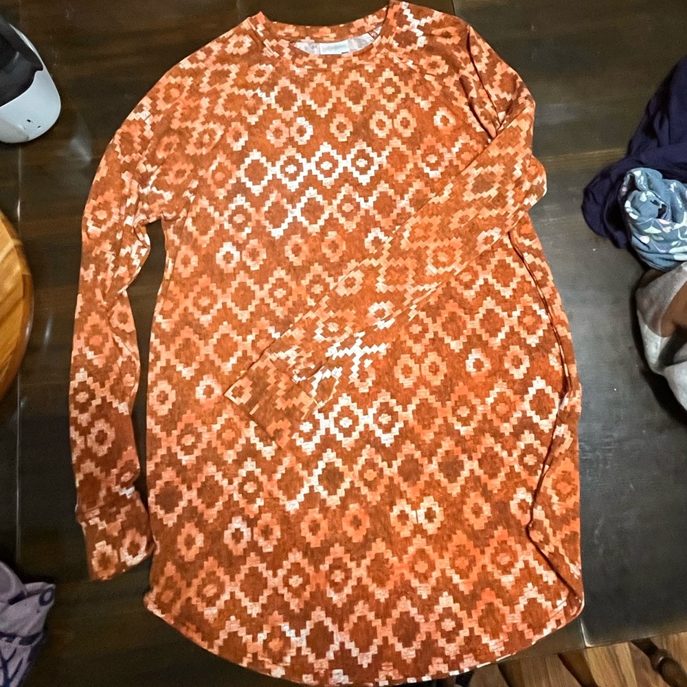 LuLaRoe Erin Shirt Size Small